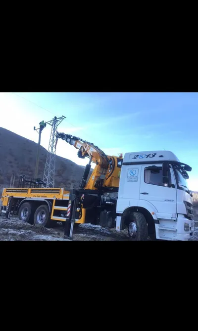 Elektrik direği dikim işi