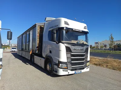 Scania TIR ile konteyner nakliye