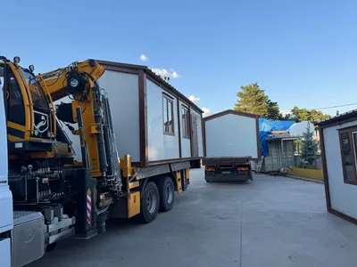 Konteyner vinç yükleme