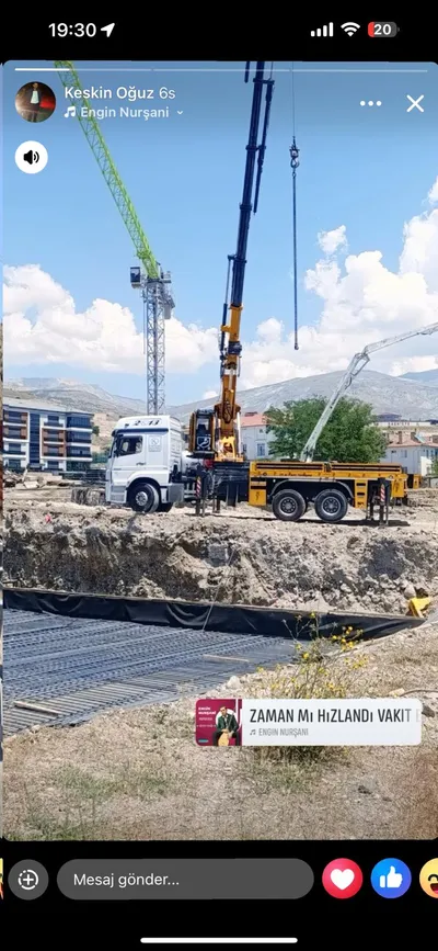 İnşaat sahası vinç operasyonu